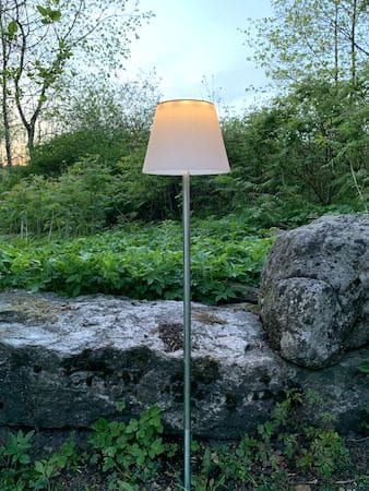 Solini Solcellslampa 90 cm - vit/silver - Belysning & el - Utomhusbelysning - Solcellslampa & solcellsbelysning