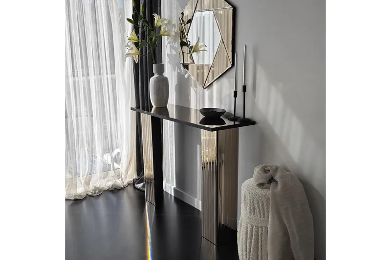 Ezlyn Byrå 105 cm - Brons - Möbler - Bord & matgrupper - Avlastningsbord - Konsolbord & sidobord