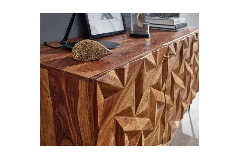 Sideboard Wohnling Massivt trä 3D geometrisk front 144 cm Industriell - Förvaring - Förvaringsmöbler - Sideboard & skänk