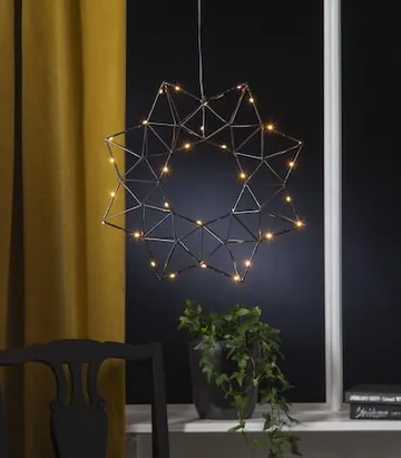 Edge Krans med Belysning 40 cm – Jullampa i metall - Svart - Inredning - Julpynt & helgdekoration - Julpynt & juldekoration