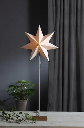 Moa Hög Adventsstjärna på Fot 82 cm med skärm i Plast med Metallstativ - Vit - Inredning - Julpynt & helgdekoration - Julpynt & juldekoration