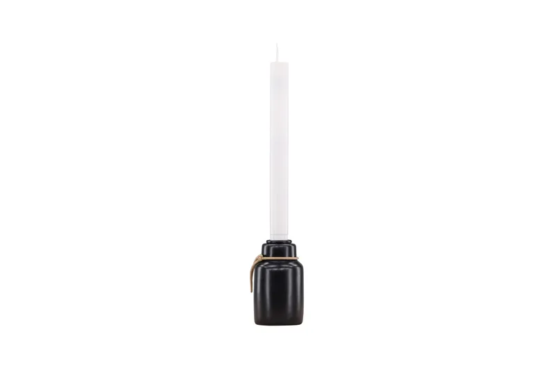 Ulricehamn Ljusstake, Svart