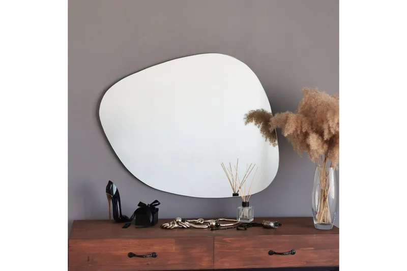 Asymmetrisk Spegel 67x85 cm - Svart - Inredning - Speglar - Väggspegel