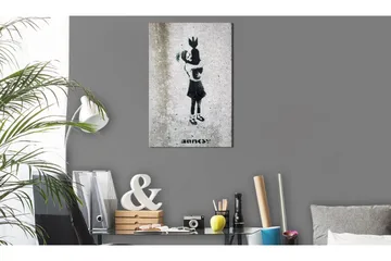 Tavla Bomb Hugger By Banksy 60x90 - Artgeist sp. z o. o. - Inredning - Tavlor & konst - Canvastavlor
