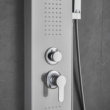 Duschpanel - silver med rundad form - Hus & renovering - Kök & bad - Badrum - Duscharmatur & dusch tillbehör