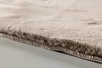 Leni Plastmatta 240x350 cm - Beige - Textil & mattor - Mattor - Modern matta - Wiltonmattor