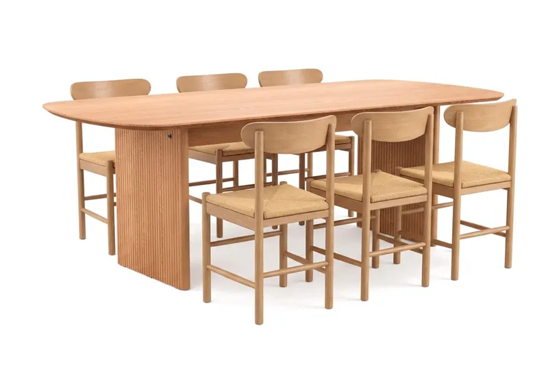 Alma Matgrupp rektangulärt 220 cm Ek med 6 Malte Matstolar - Möbler - Bord & matgrupper - Matgrupper