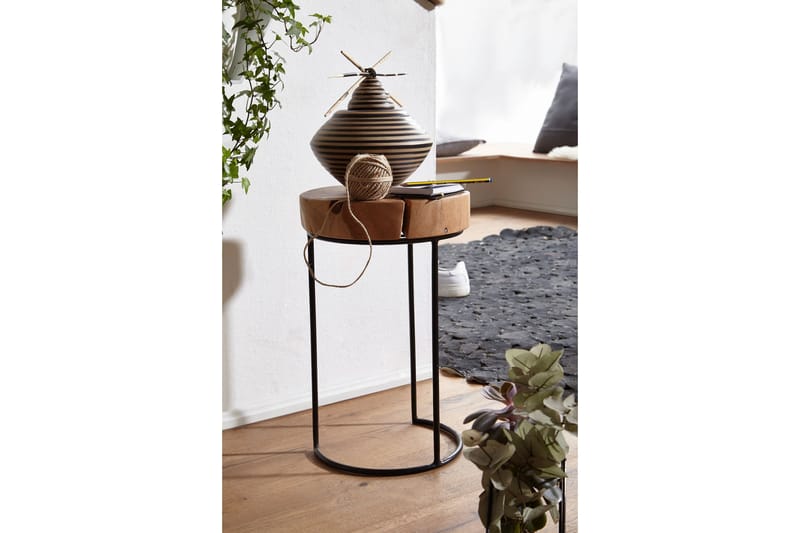 Barcena Sidobord 28 cm - Trä/natur - Möbler - Bord & matgrupper - Avlastningsbord - Brickbord & småbord