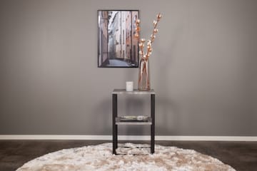 Rise Smalt Sängbord 45 cm med Förvaring i Trä med Metallstativ - Betonggrå - Möbler - Bord & matgrupper - Avlastningsbord - Sängbord & nattduksbord