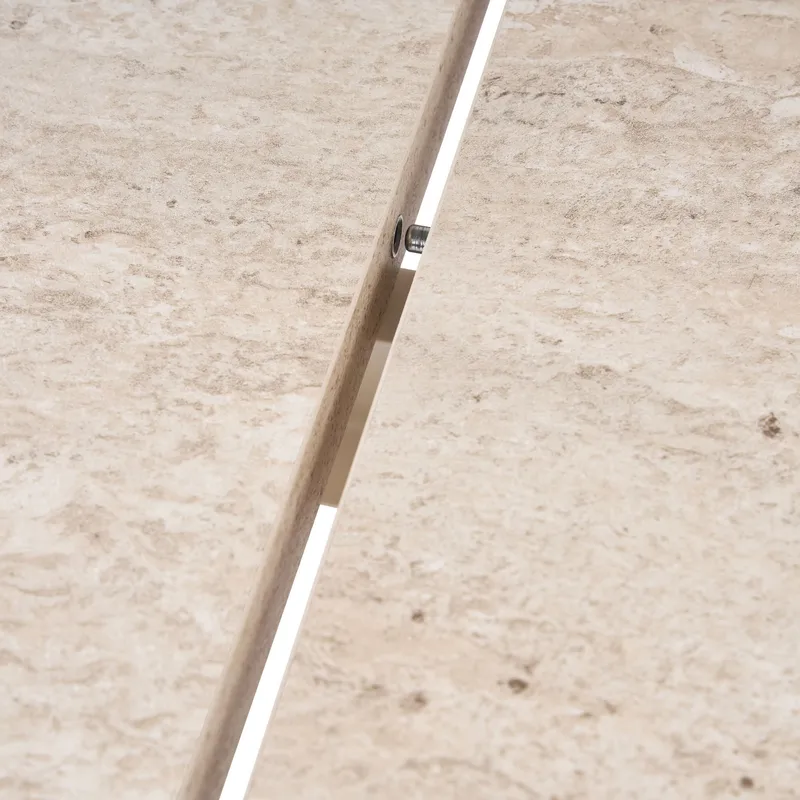 Dano Förlängningsbart Ovalt Matbord 160-200x90 cm med Travertinutseende - Beige - Möbler - Bord & matgrupper - Matbord & köksbord