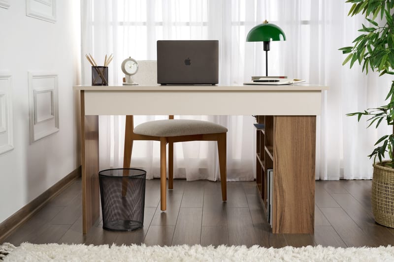 Regar Skrivbord 130x72x120 cm - Cashmere och Walnut - Möbler - Bord & matgrupper - Kontorsbord - Skrivbord - Hörnskrivbord