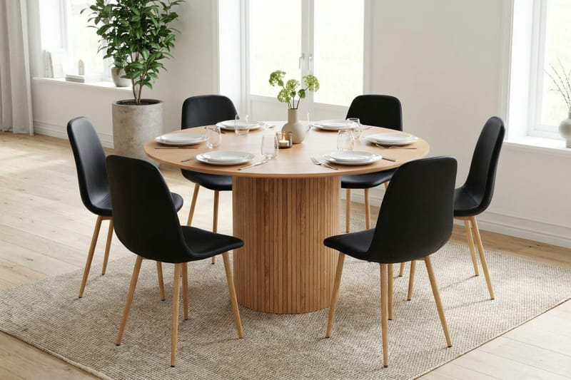 Kopparbo Matgrupp runt 130 cm Ek med 6 Nibe Matstolar - Ek - Möbler - Bord & matgrupper - Matgrupper