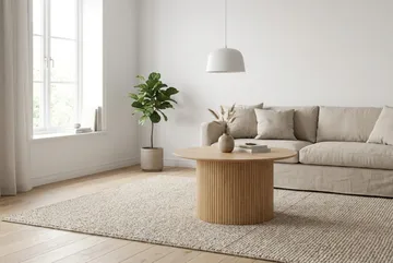 Kopparbo Runt Soffbord 85 cm med Trä- och Ekutseende, Ribbad Pelarfot och Tunn Bordsskiva - Natur - Möbler - Bord & matgrupper - Soffbord