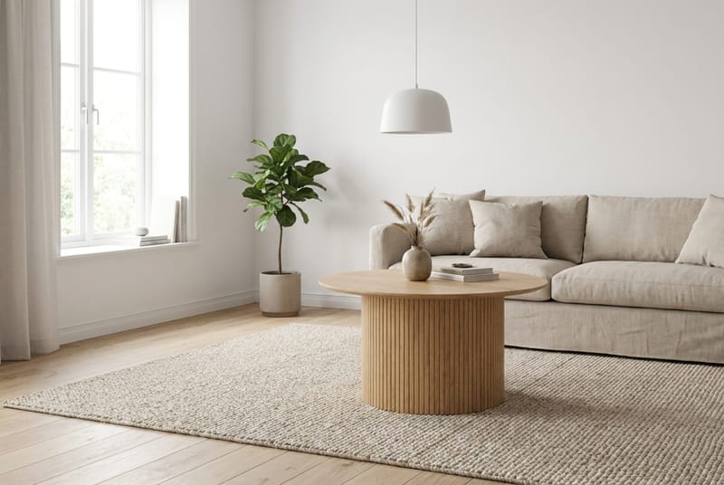 Kopparbo Runt Soffbord 85 cm med Trä- och Ekutseende, Ribbad Pelarfot och Tunn Bordsskiva - Natur - Möbler - Bord & matgrupper - Soffbord