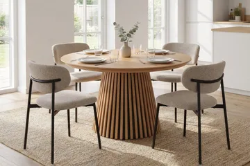 Peyra Rund Utdragbar Matgrupp 120-220 cm – Matbord med 4 Lucy Matstolar i Trä med Ekutseende - Natur|Greige - Möbler - Bord & matgrupper - Matgrupper