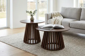 Peyra Soffbord Runt 86 cm Fanér - Valnöt - Möbler - Bord & matgrupper - Soffbord