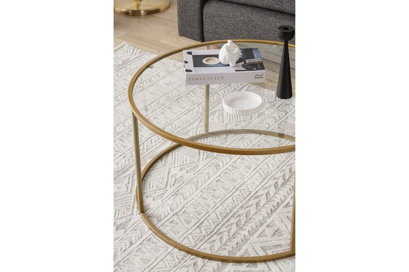 Retzow 80 cm Runt Soffbord i Glas med Glasskiva och Öppet Ramunderrede - Klar - Möbler - Bord & matgrupper - Soffbord