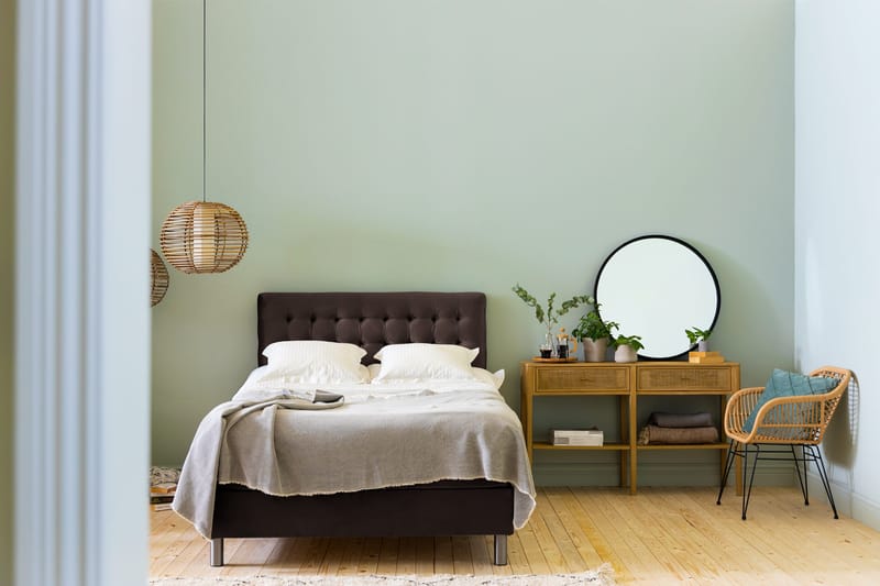 Ella Sängpaket 140x200 cm Rutig Gavel - Brun/Sammet - Möbler - Säng - Komplett sängpaket