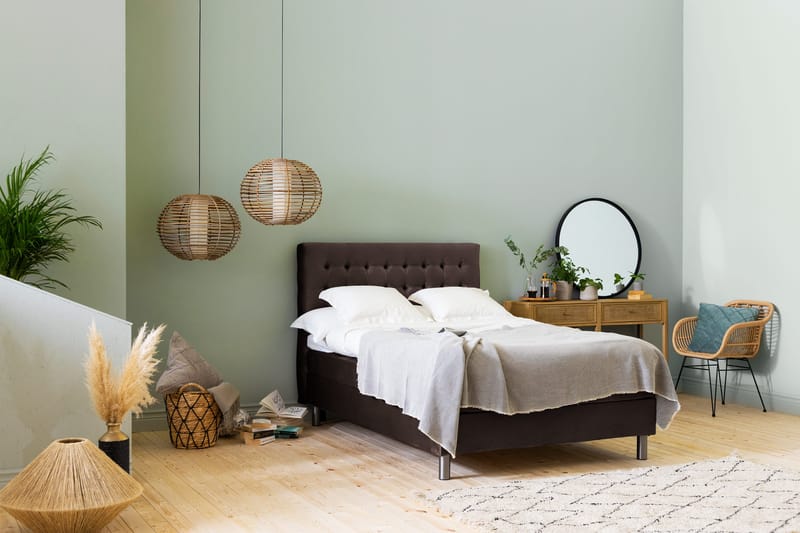 Ella Sängpaket 140x200 cm Rutig Gavel - Brun/Sammet - Möbler - Säng - Komplett sängpaket