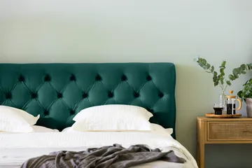 Ella Sängpaket 160x200 cm Djuphäftad Gavel - Mörkgrön/Sammet - Möbler - Säng - Komplett sängpaket