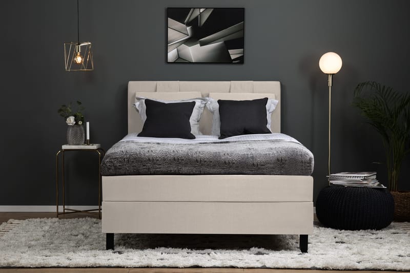 Lucky Komplett Sängpaket 140x200 Polyeter Slät Sänggavel - Beige - Möbler - Säng - Kontinentalsäng