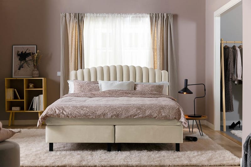 Princess Komplett Sängpaket – Kontinentalsäng 160x200 cm i Tyg med Sänggavel + Bäddmadrass med Fasthetsgrad Medium - Beige - Möbler - Säng - Komplett sängpaket