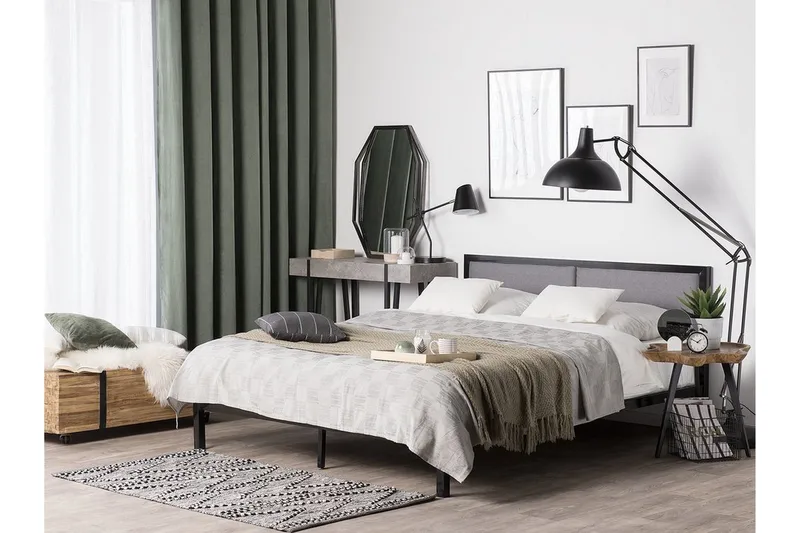 Clamart Komplett Sängpaket – Ramsäng 160x200 cm i Tyg med Sänggavel + Bäddmadrass - Ljusgrå - Möbler - Säng - Ramsäng