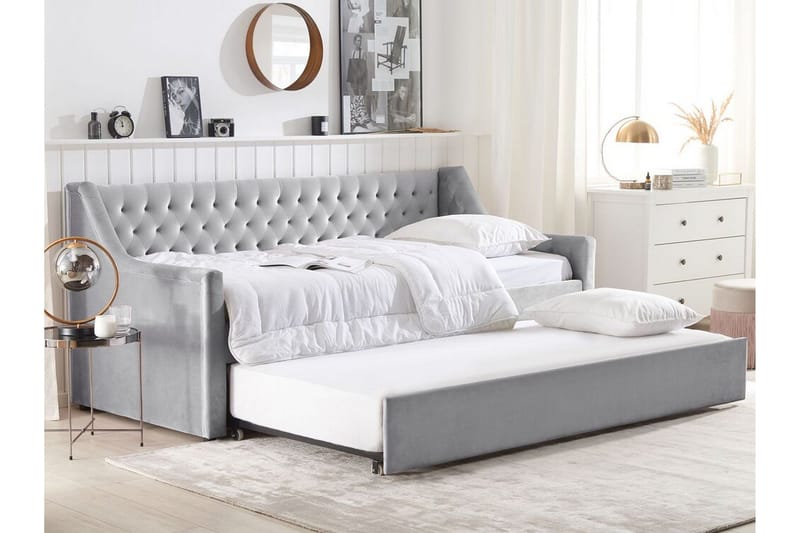 Dagbädd 90 x 200 cm sammet grå MONTARGIS - Grå - Möbler - Soffa - Dagbäddar