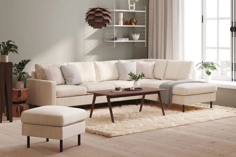 Peppe 4-sits Högervänd L-formad Schäslongsoffa i Manchester - Beige - Möbler - Soffa - Divansoffor & schäslongsoffa