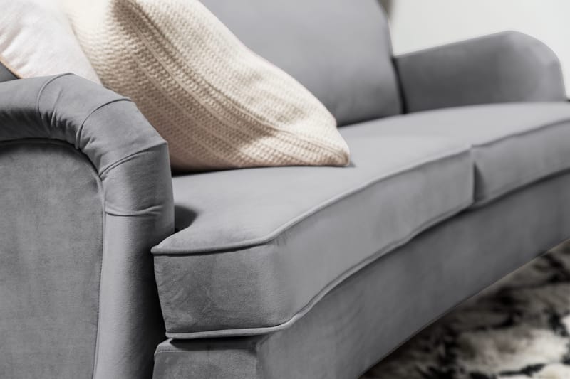 Howard soffa utan divan & schäslong Bloomington Howard Classic Sammetssoffa 3,5-sits Vera 2, Grå Sammet - Möbler - Soffa - 3 sits soffa