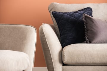 Trend Lyx 3-sits Soffa med Vinklade Armstöd i Tyg - Beige - Möbler - Soffa - 3 sits soffa