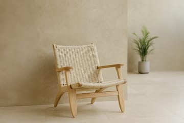 Lazy Fåtölj med Armstöd i Trä med Rottingbakstycke - Beige - Möbler - Stolar & fåtöljer - Fåtölj