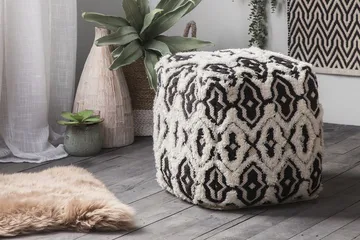 Orai Sittpuff 45 cm - Svart - Möbler - Stolar & fåtöljer - Pall & puff - Sittpuff