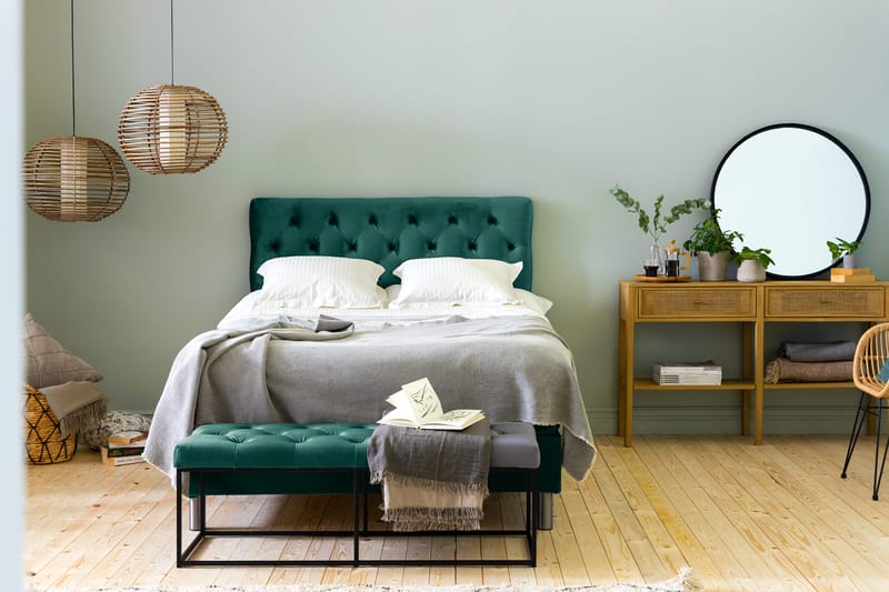 Ella Sittbänk 120cm Djuphäftad - Grön/Sammet - Möbler - Stolar & fåtöljer - Sittbänk - Hallbänk