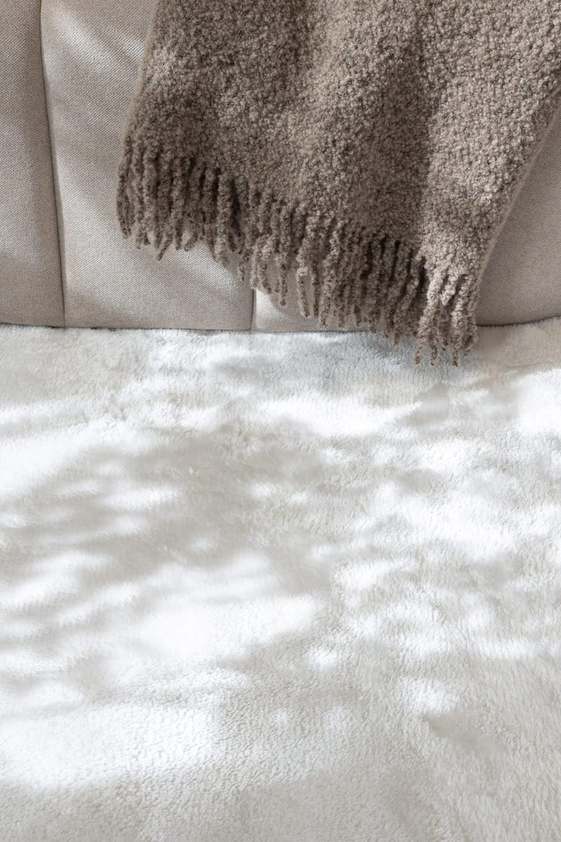 Cozy Ryamatta 160x230 cm Rektangulär - Vit - Textil & mattor - Mattor - Modern matta - Ryamatta & luggmatta