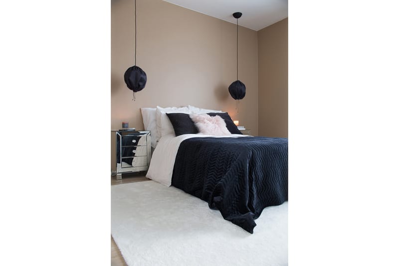 Hattara Matta Rund 133 cm Vit - VM Carpets - Textil & mattor - Mattor - Modern matta - Ryamatta & luggmatta