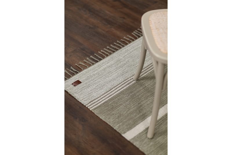 Vindö Matta 75x150 - Olivgrön - Textil & mattor - Mattor - Modern matta - Wiltonmattor