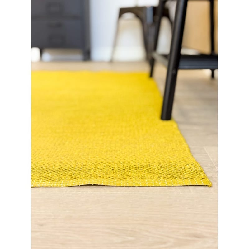 Plastmatta Hilma Plain - 70x300 cm, Gul - Textil & mattor - Mattor - Modern matta - Wiltonmattor