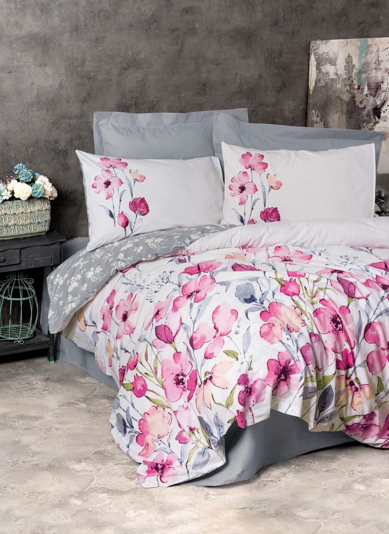 Carla Bäddset 240x220 cm - Grå Vit Rosa - Textil & mattor - Sängkläder - Bäddset & påslakanset