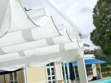 Hillerstorp Skanör Pergolatak 300 x 400 cm - Vit - Utemöbler - Solskydd - Pergola