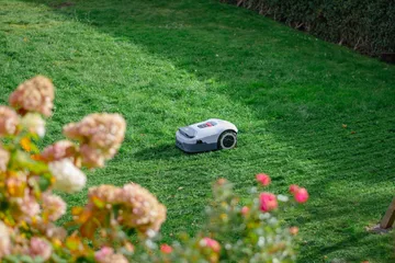 Robotgräsklippare utan slinga 2000m² | RTK + 3D Vision med 4 AI-kameror | ANTHBOT Genie 1000 - Trädgård & spabad - Trädgårdsmaskiner - Gräsklippare - Robotgräsklippare
