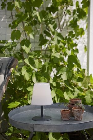 Kreta Bordslampa 16 cm - vit och svart - Trädgård & spabad - Utemiljö - Altan & terrass - Altanbelysning